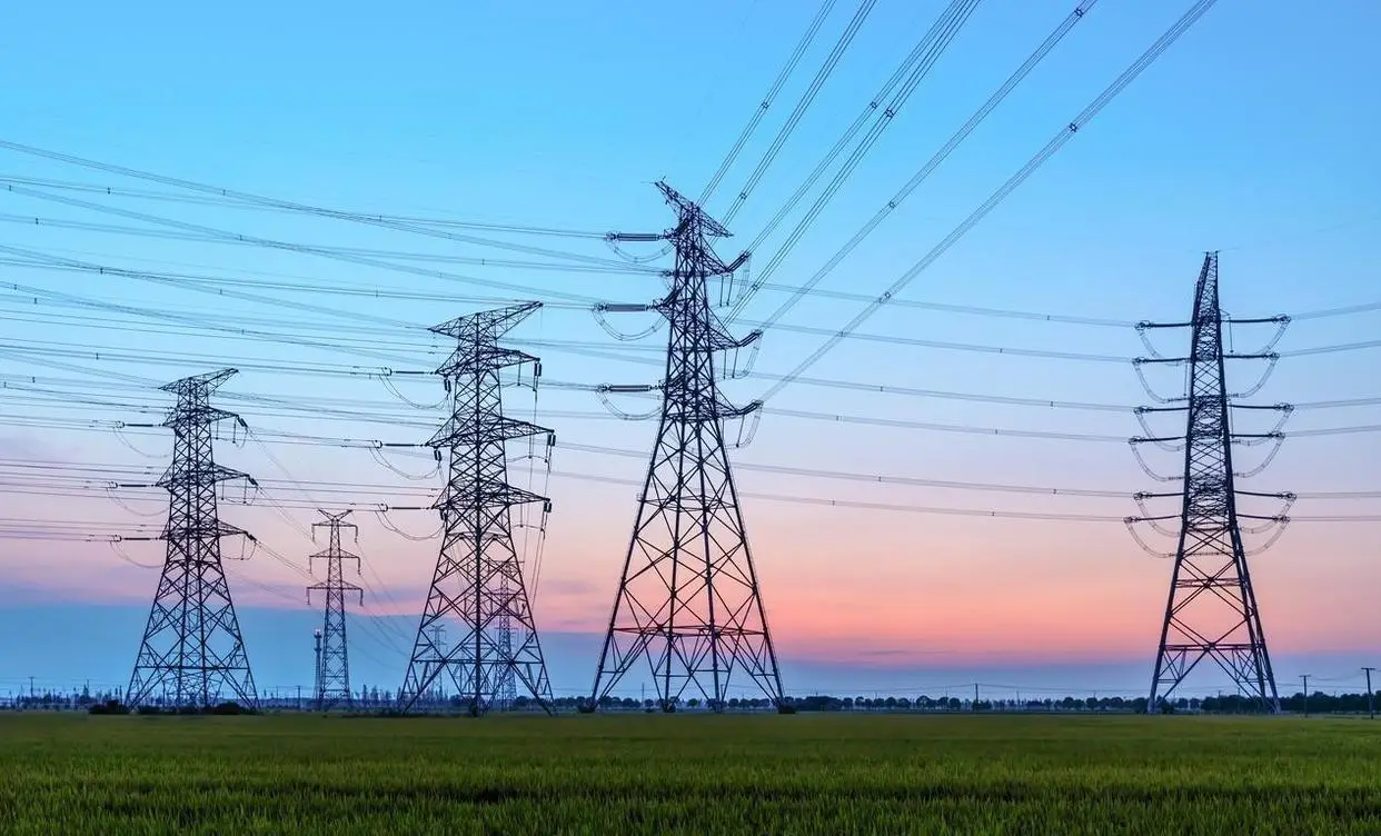 1764819445986818.jpeg Weather Station in Meteorological Monitoring of Transmission Lines.jpeg